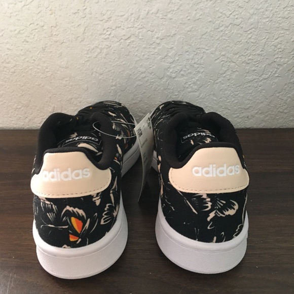 Adidas X Farm Rio Advantage butterfly shoes - Picture 5 of 6